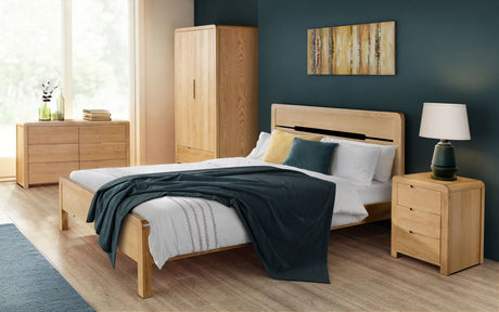 Curve Solid Oak Shaker Bedstead - Elegant Low Footend